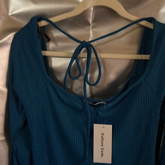 NWT. Culture Code Ribbed Blouse - Picture 5 of 5